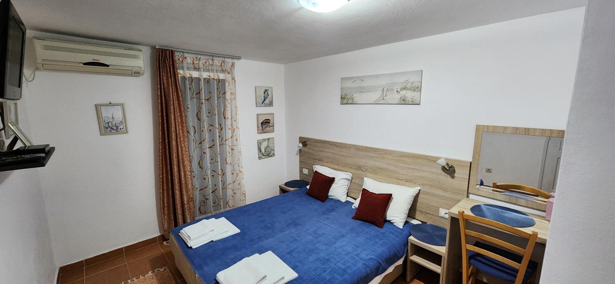 Guesthouse Tri Palme Bečići Exterior foto